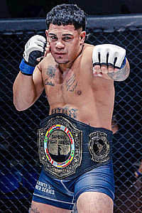 Esteban 'El Duende' Pereira